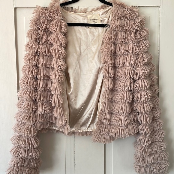 Fantastic Fawn Cream Tan Shaggy Kami Jacket size medium - Picture 3 of 10